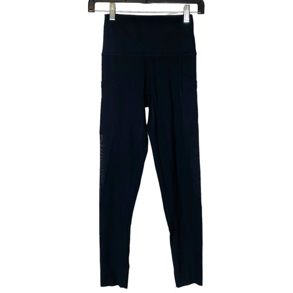 OFFLINE By Aerie Goals High Waisted Pocket 7/8 Legging in Black Size S - Picture 2 of 12